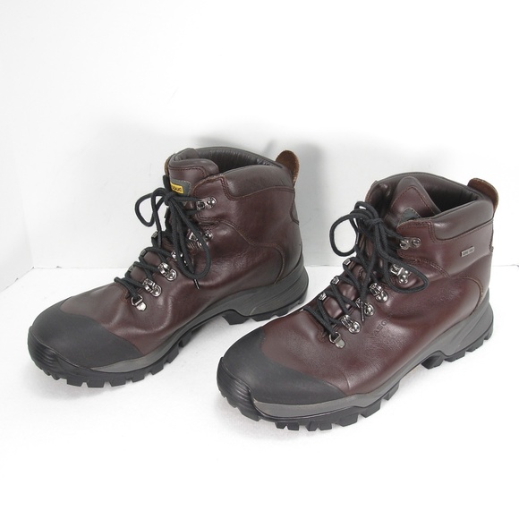 vasque boots vibram